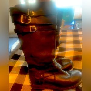 Ladies black leather zip up riding boots